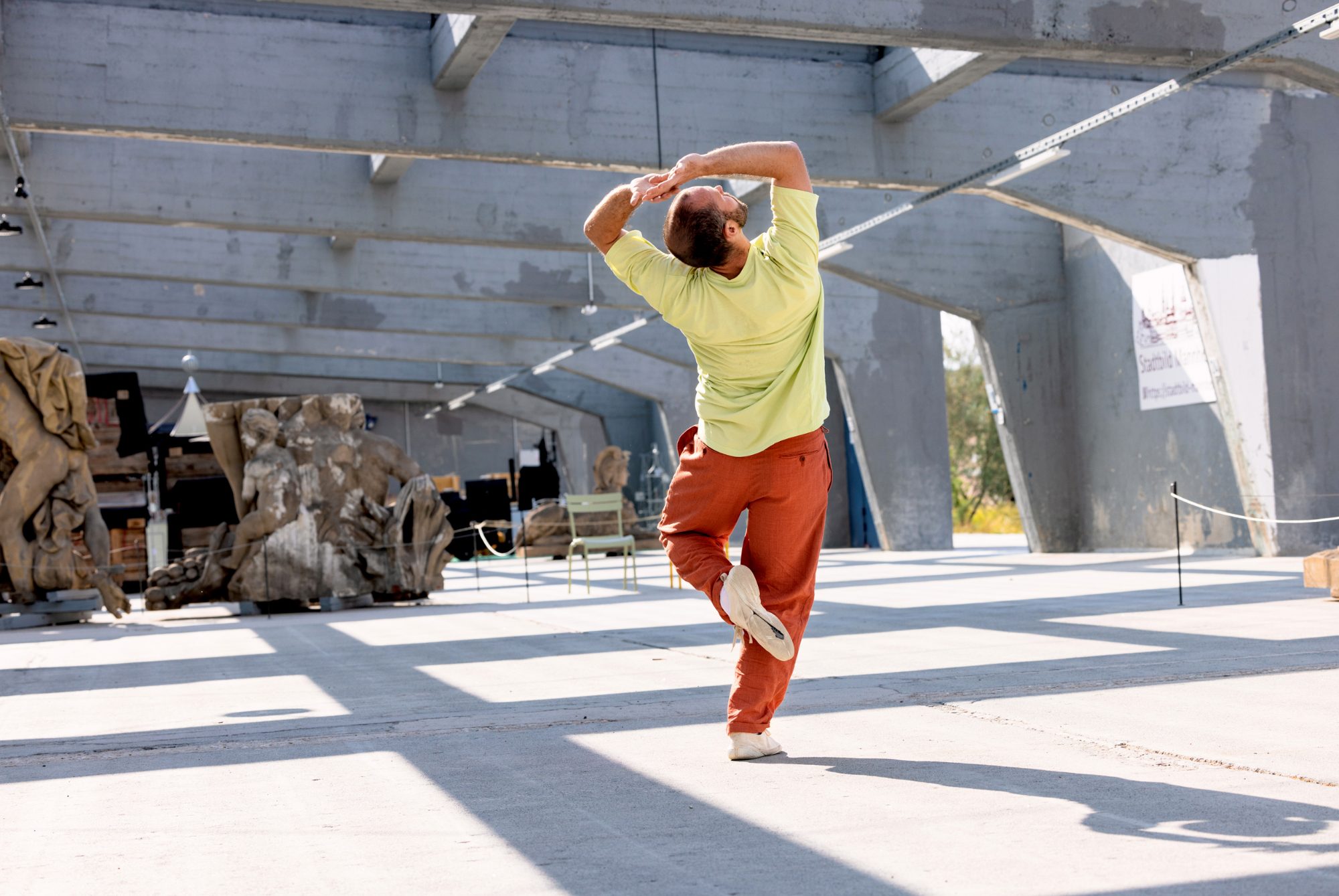 EMERGE — Foto: Lys Y Seng